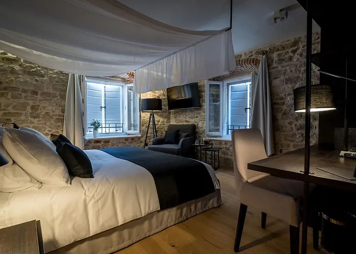 호텔 무룸 헤리티지 4*